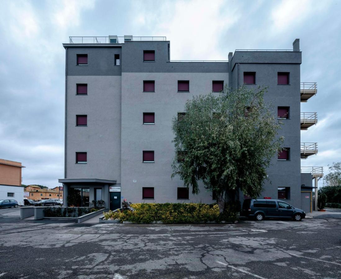 Best Western Hotel Corsi Torrimpietra Exterior photo