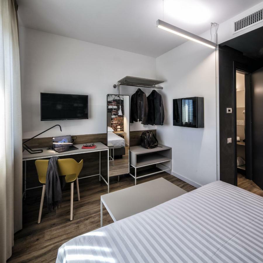 Best Western Hotel Corsi Torrimpietra Exterior photo