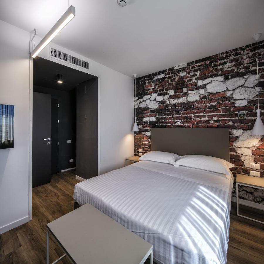 Best Western Hotel Corsi Torrimpietra Exterior photo