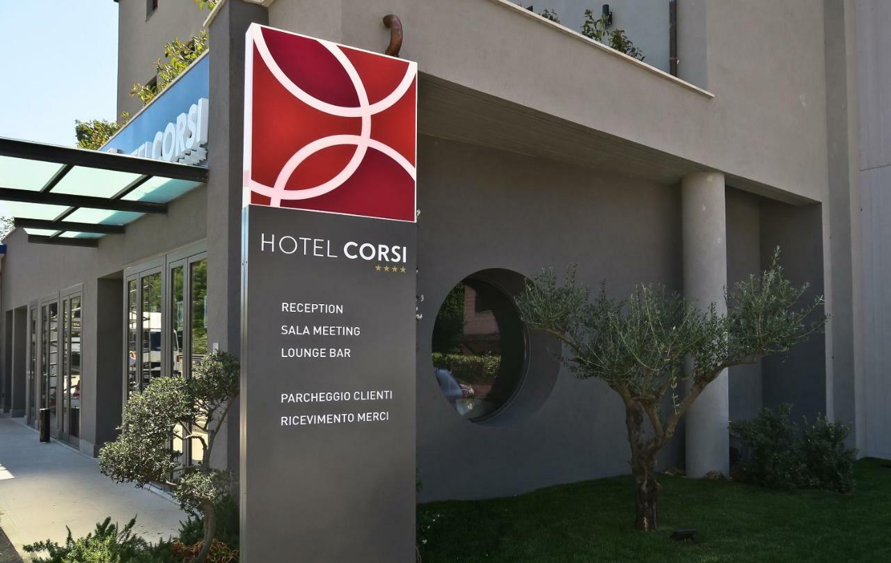 Best Western Hotel Corsi Torrimpietra Exterior photo