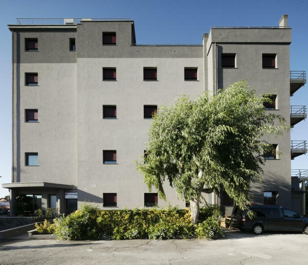 Best Western Hotel Corsi Torrimpietra Exterior photo